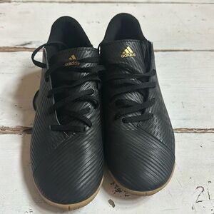 ADIDAS NEMEZIZ 19.4 MENS SIZE 7.5 SOCCER SHOES CLEATS BLACK GOLD GUM INDOOR